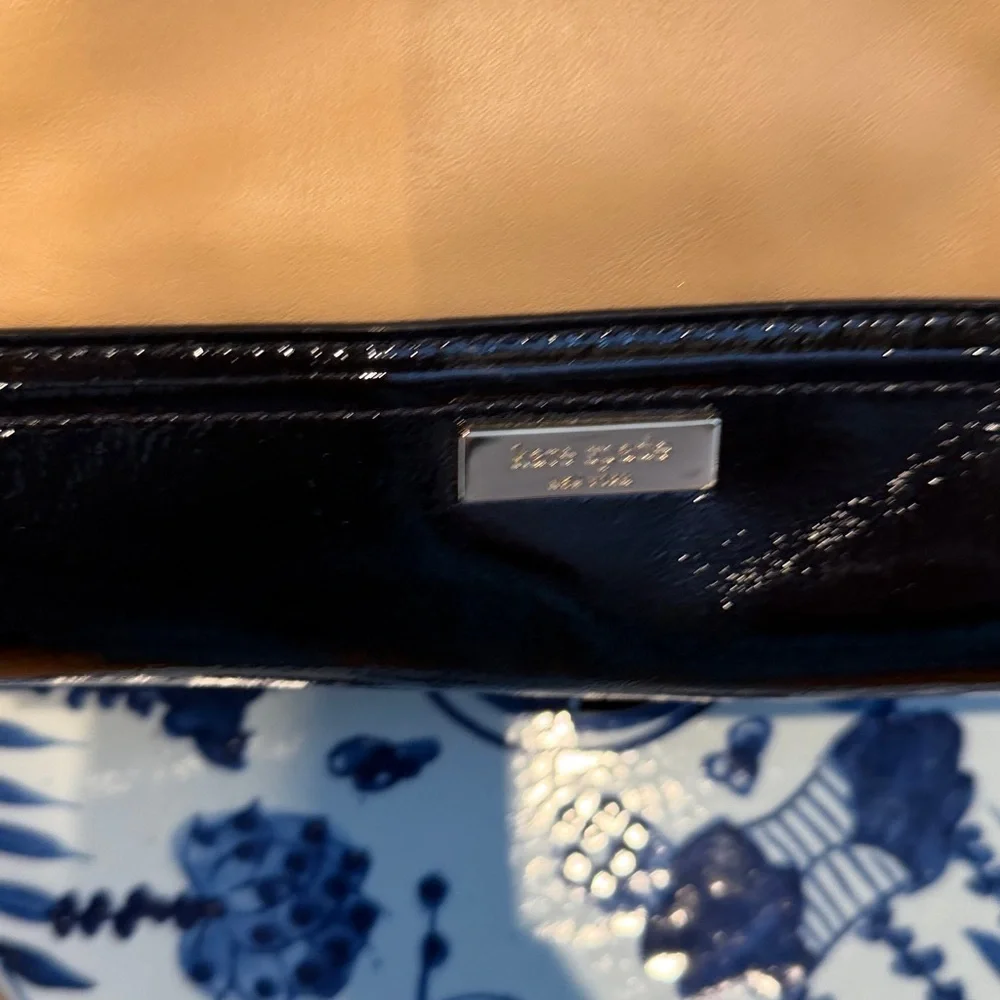 Kate Spade New York Gigi Chelsea Park